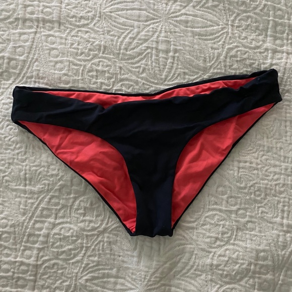 Maaji reversible bottoms - Picture 4 of 4